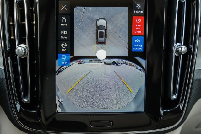 New 2026 Volvo XC40 B5 Ultra w/ Protection Package Premier AWD/4WD image 44