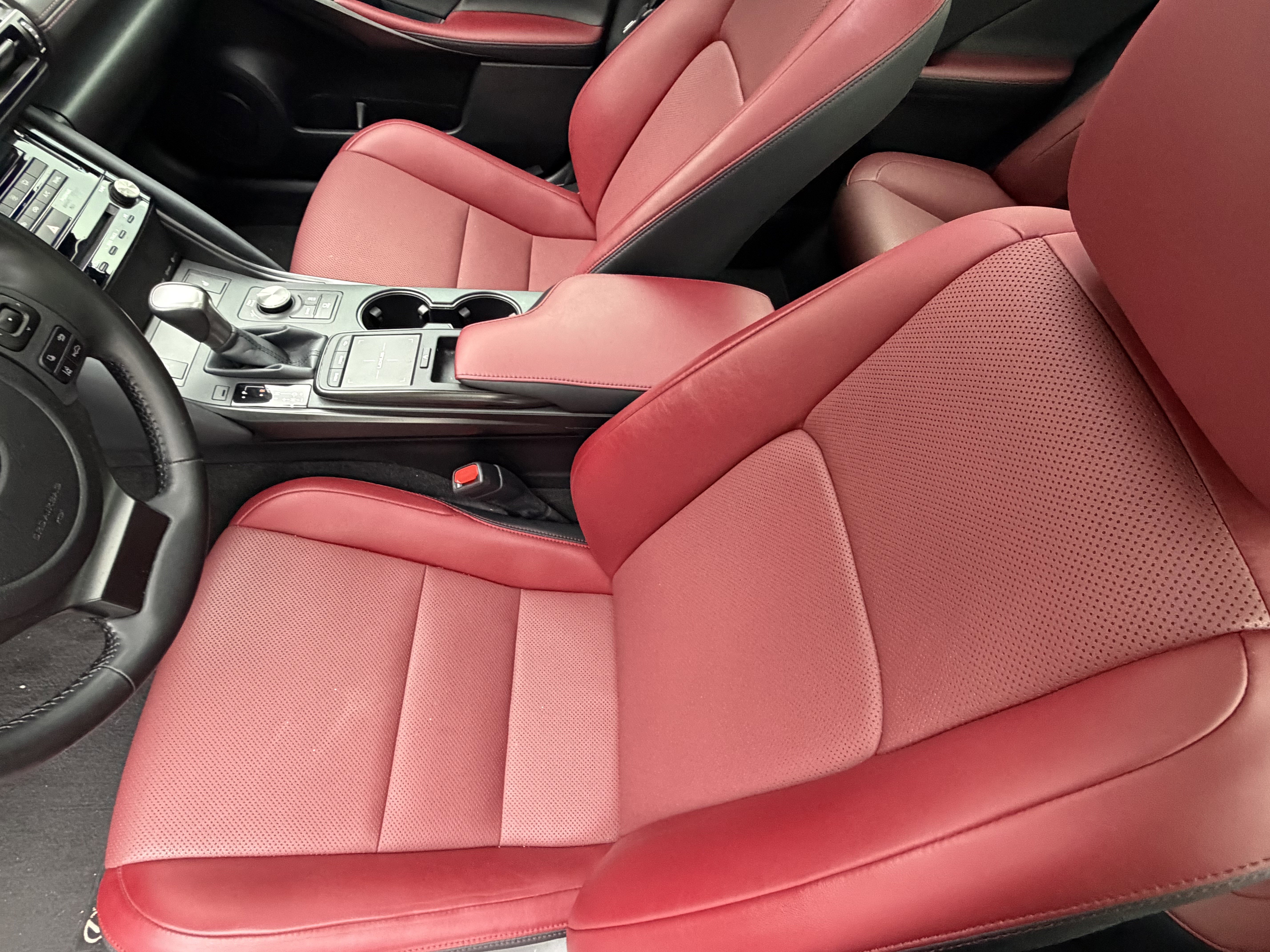 Used 2024 Lexus IS 350 F Sport RWD image 16