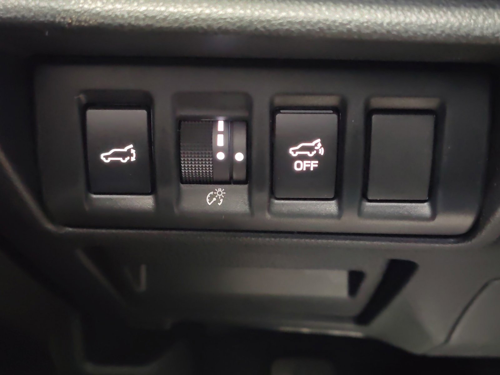 Used 2025 Subaru Outback Onyx Edition AWD/4WD image 26