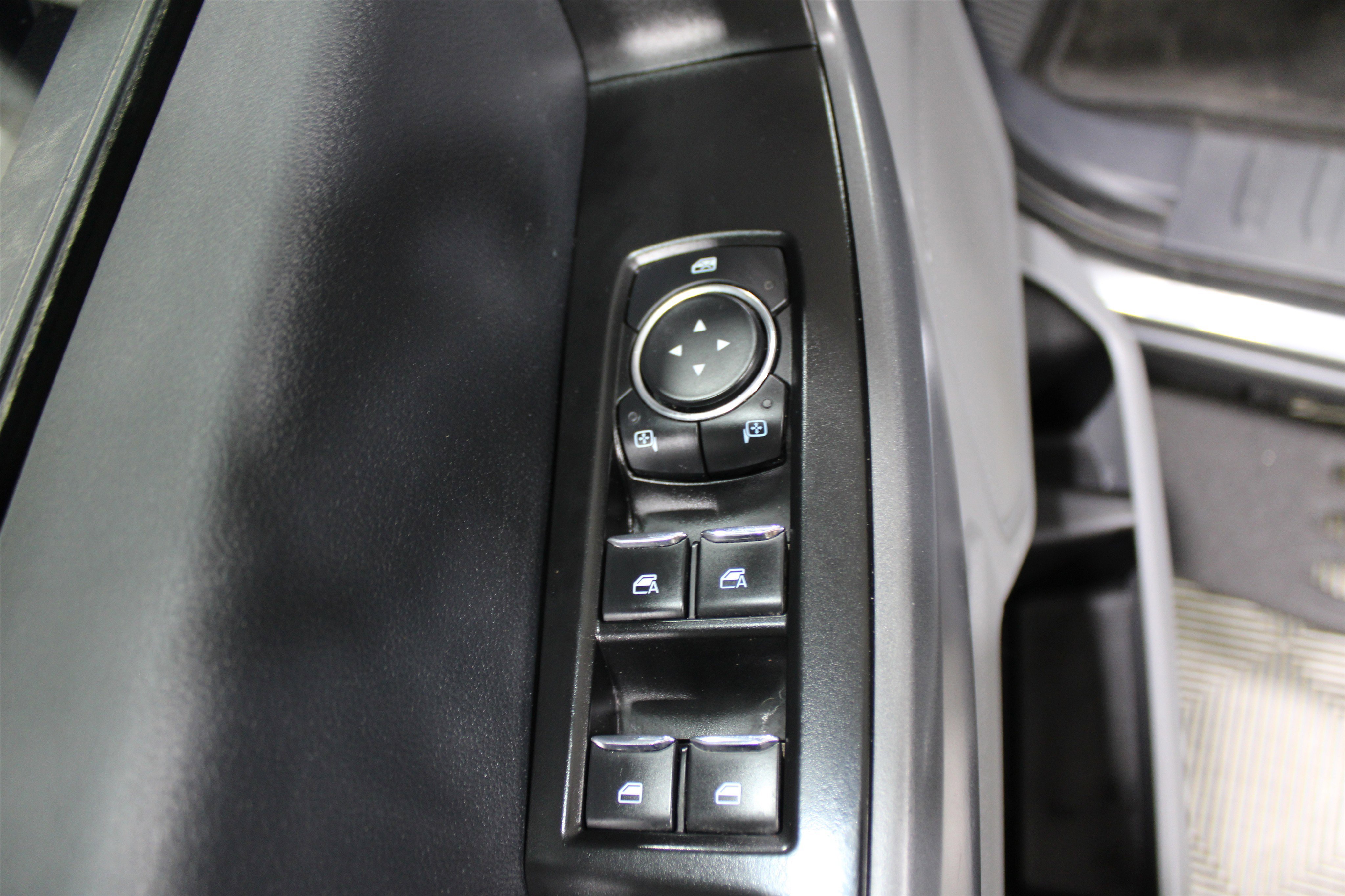 Used 2023 Ford F350 XLT w/ Tremor Off-Road Package image 7