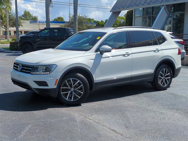 Used 2020 Volkswagen Tiguan SE image 65