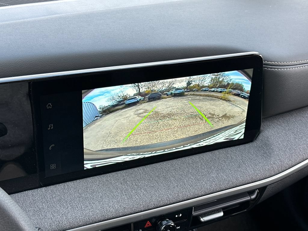 New 2026 Nissan Kicks SV w/ SV Premium Package AWD/4WD image 13