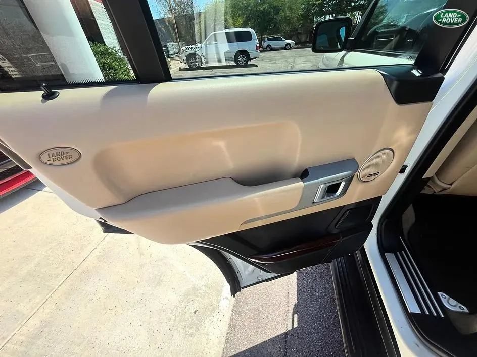 Used 2006 Land Rover Range Rover HSE AWD/4WD image 12