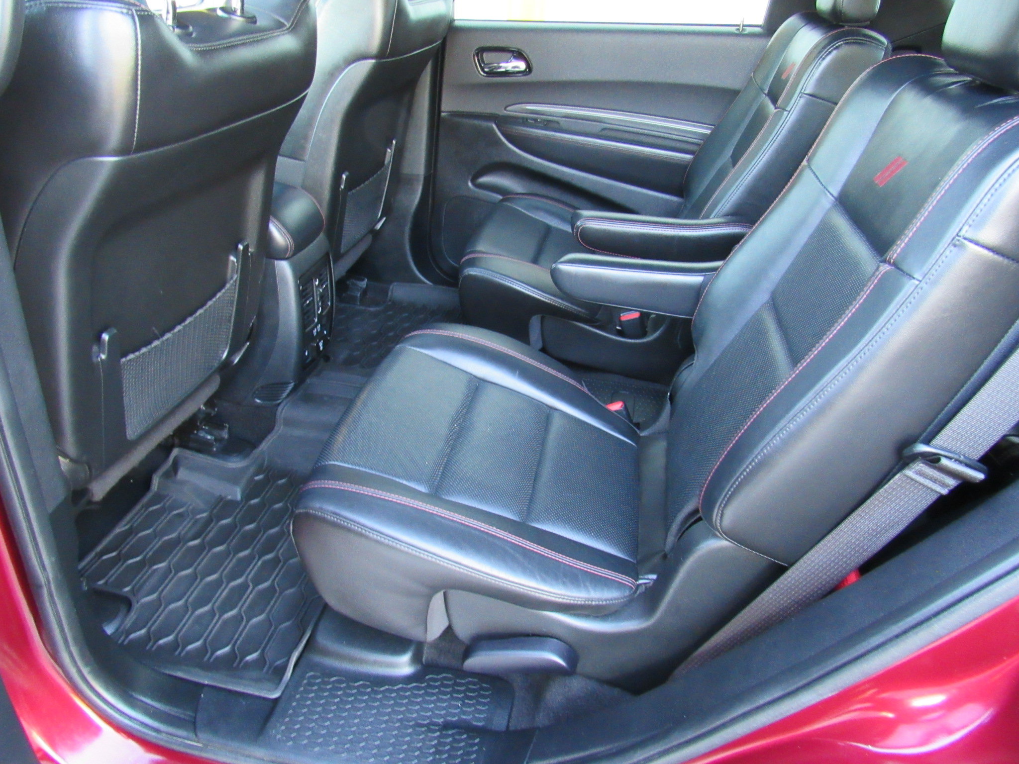 Used 2022 Dodge Durango R/T w/ Blacktop Package image 32