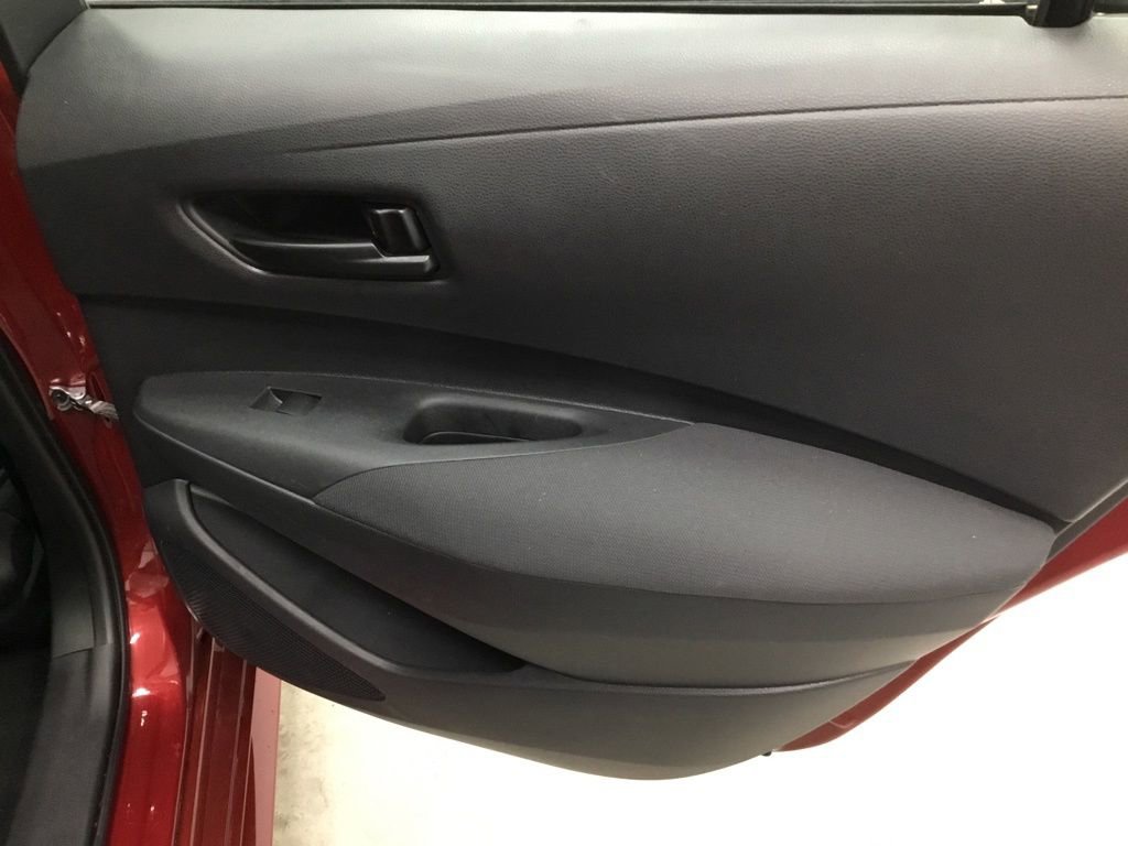 Used 2024 Toyota Corolla LE w/ LE Convenience Package image 31