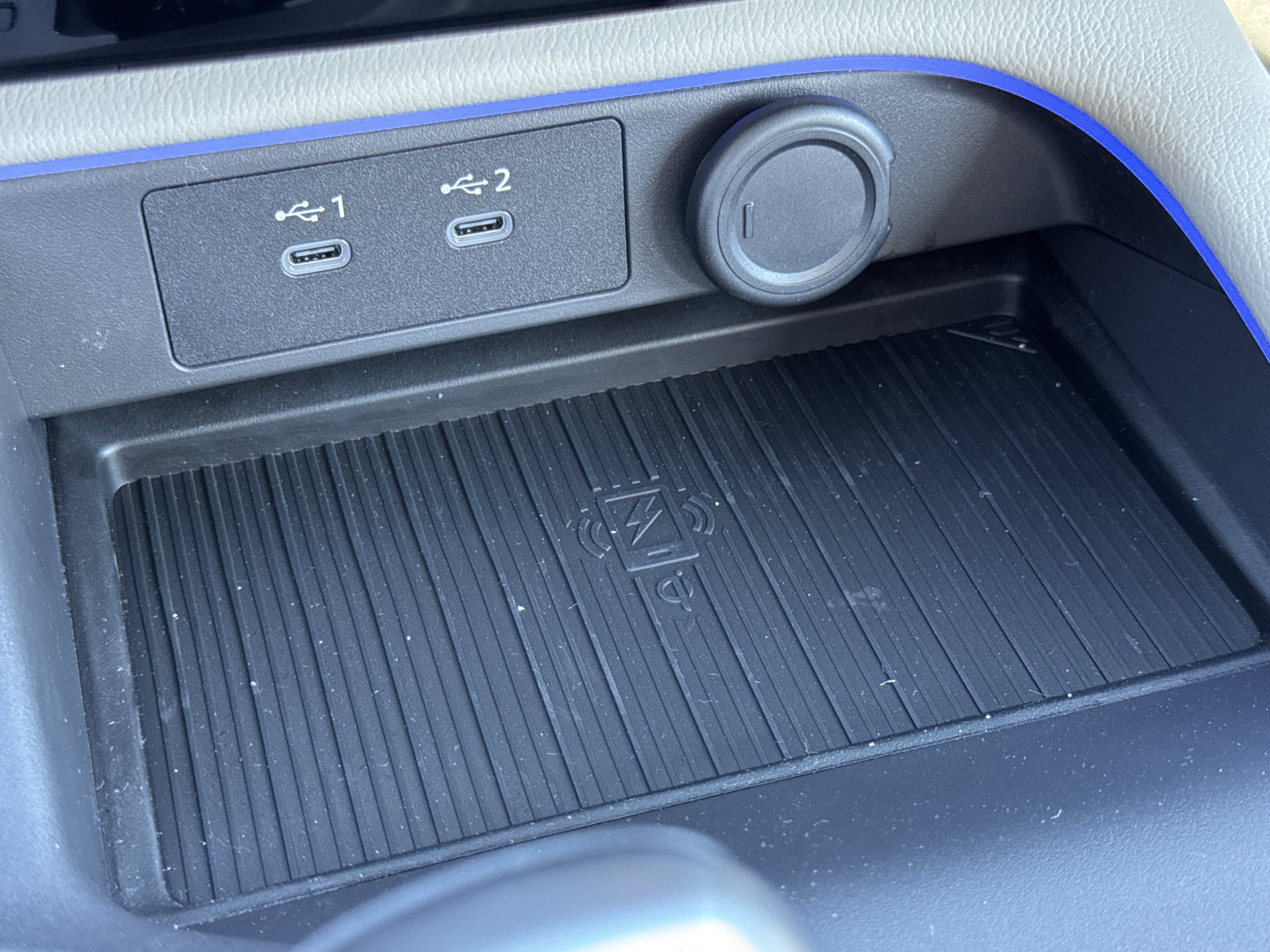 New 2026 Nissan Sentra SL w/ Floor Mat Package FWD image 30