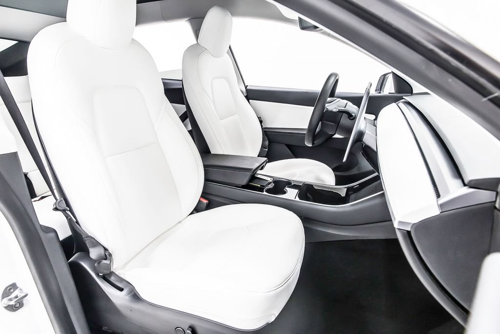 Used 2021 Tesla Model Y 2WD image 35