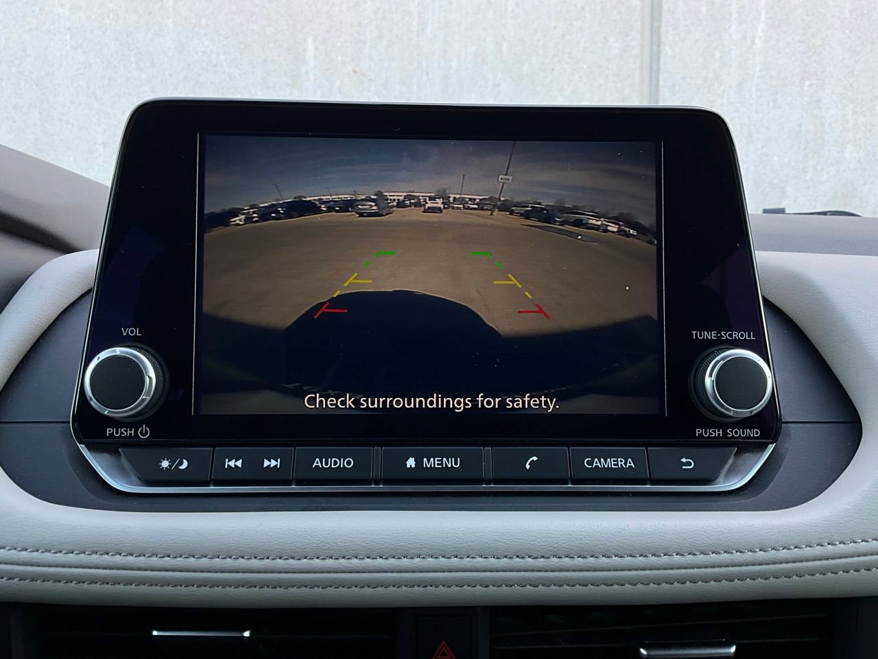 Used 2025 Nissan Rogue SV image 31