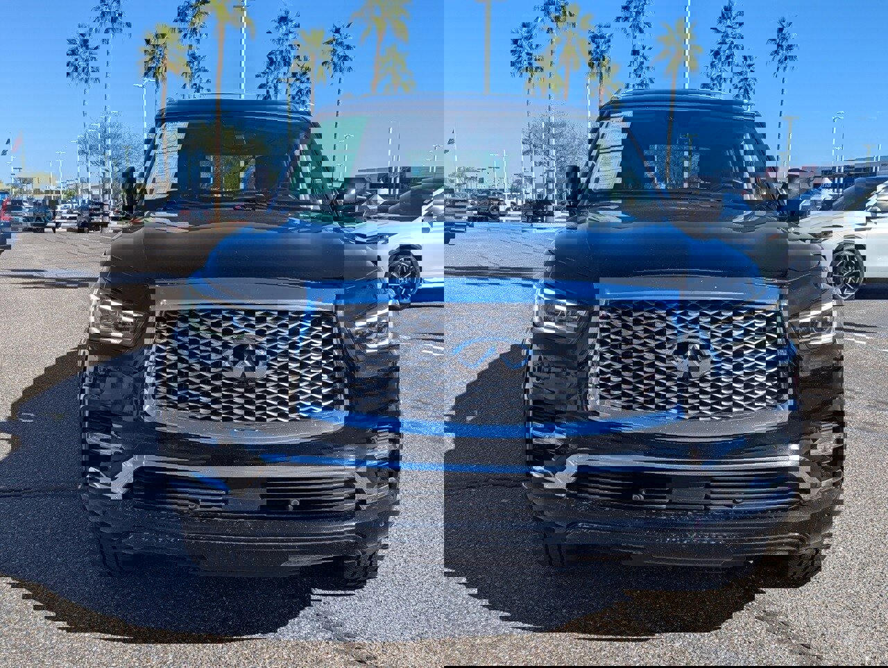 Used 2018 INFINITI QX80 Limited w/ All Season Package image 9