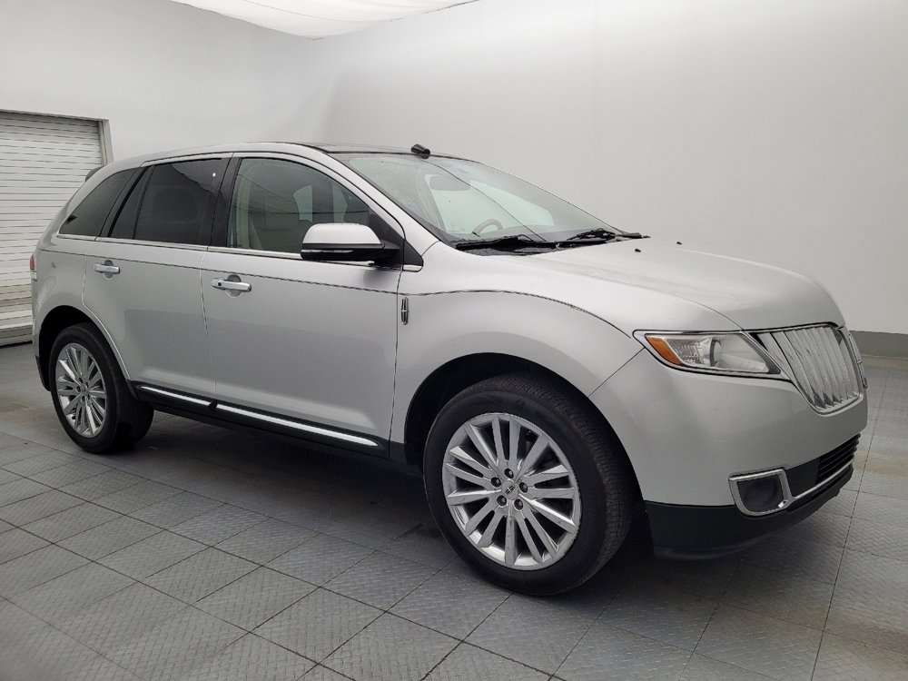 Used 2015 Lincoln MKX FWD w/ Equipment Group 102A image 11