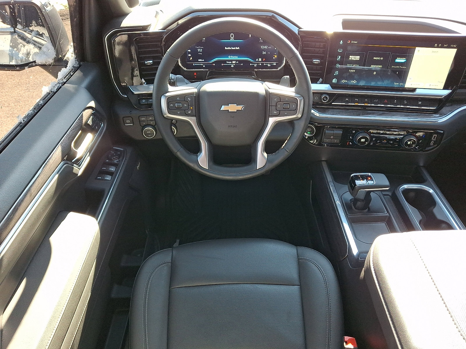 Used 2024 Chevrolet Silverado 1500 LTZ w/ LTZ Premium Package image 11