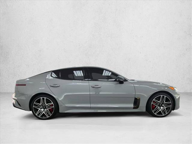 Used 2022 Kia Stinger GT1 RWD image 4