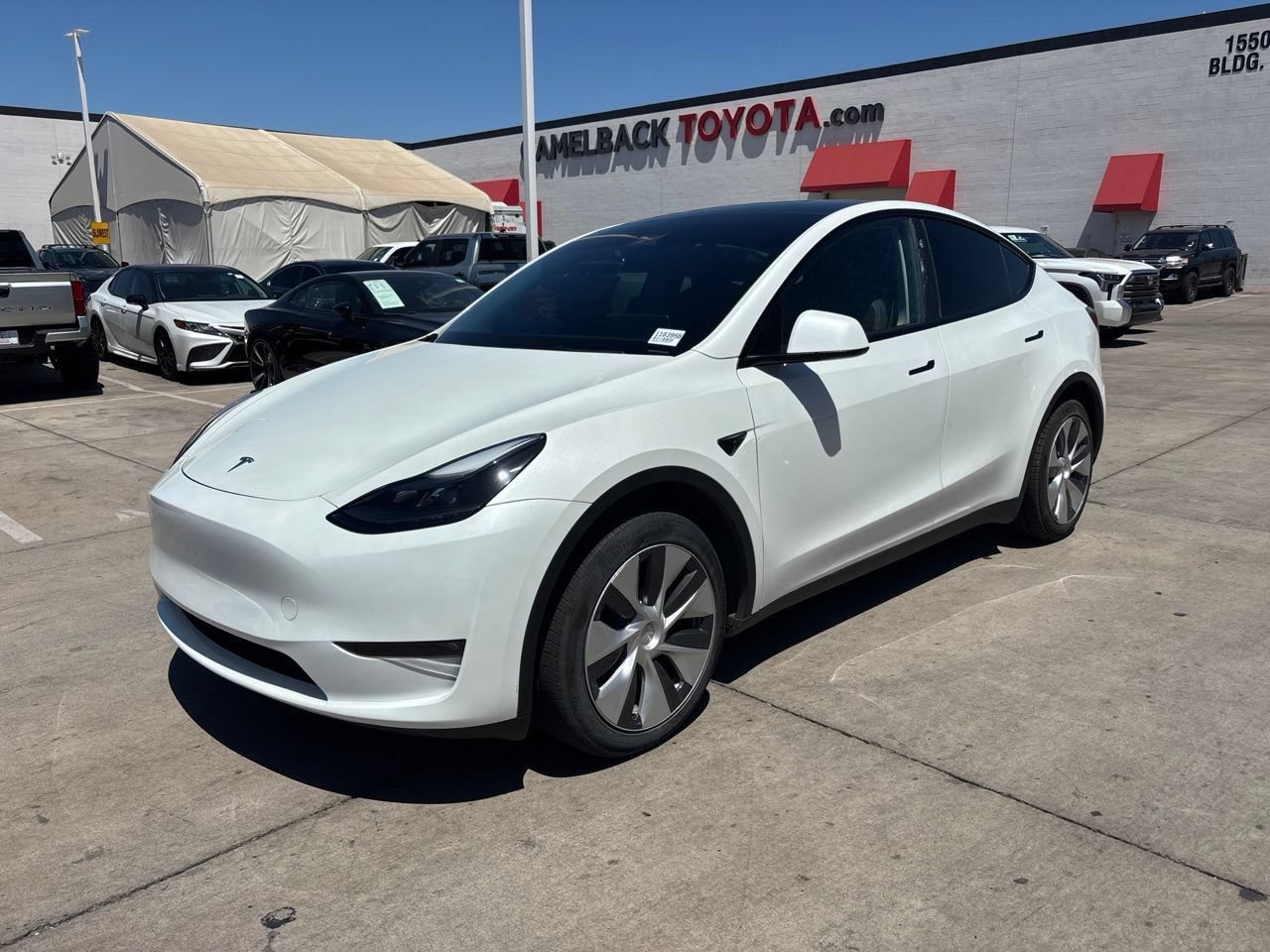 Used 2023 Tesla Model Y Long Range AWD/4WD image 5