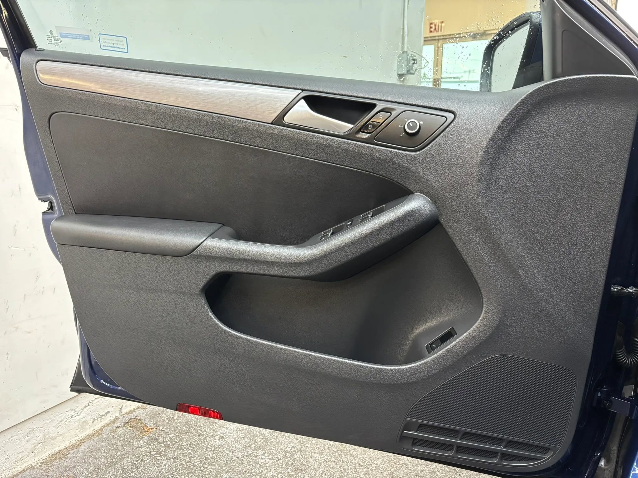 Used 2014 Volkswagen Jetta TDI FWD image 22