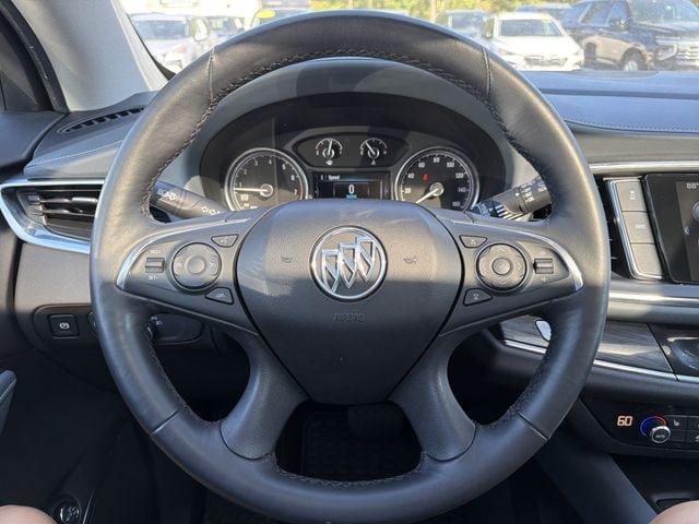 Used 2018 Buick Enclave Essence AWD/4WD image 24