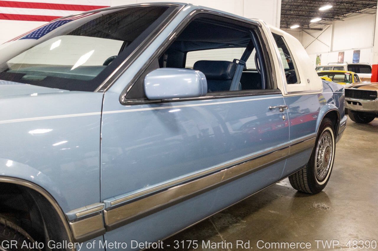 Used 1990 Cadillac Eldorado Coupe FWD image 21