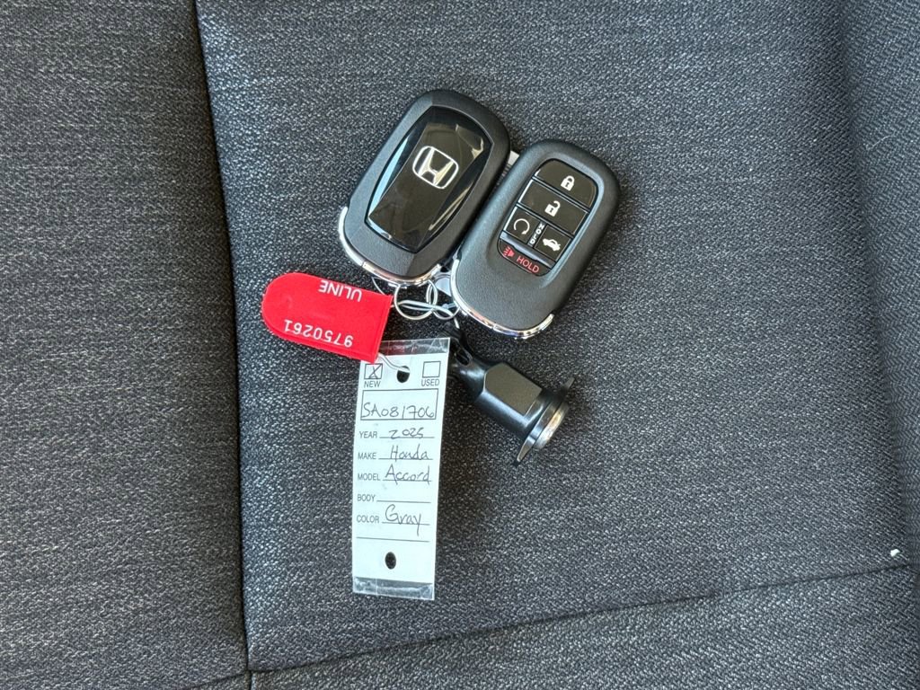 New 2025 Honda Accord SE image 27