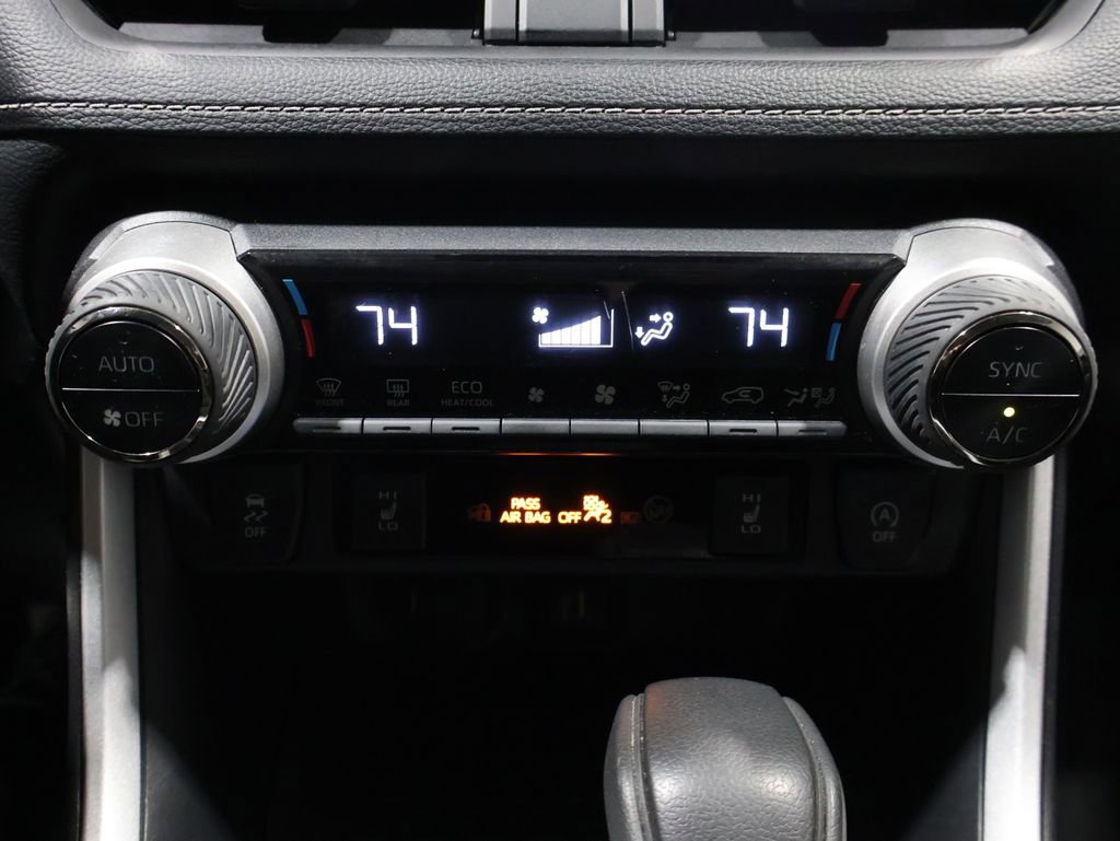 Used 2024 Toyota RAV4 XLE image 29