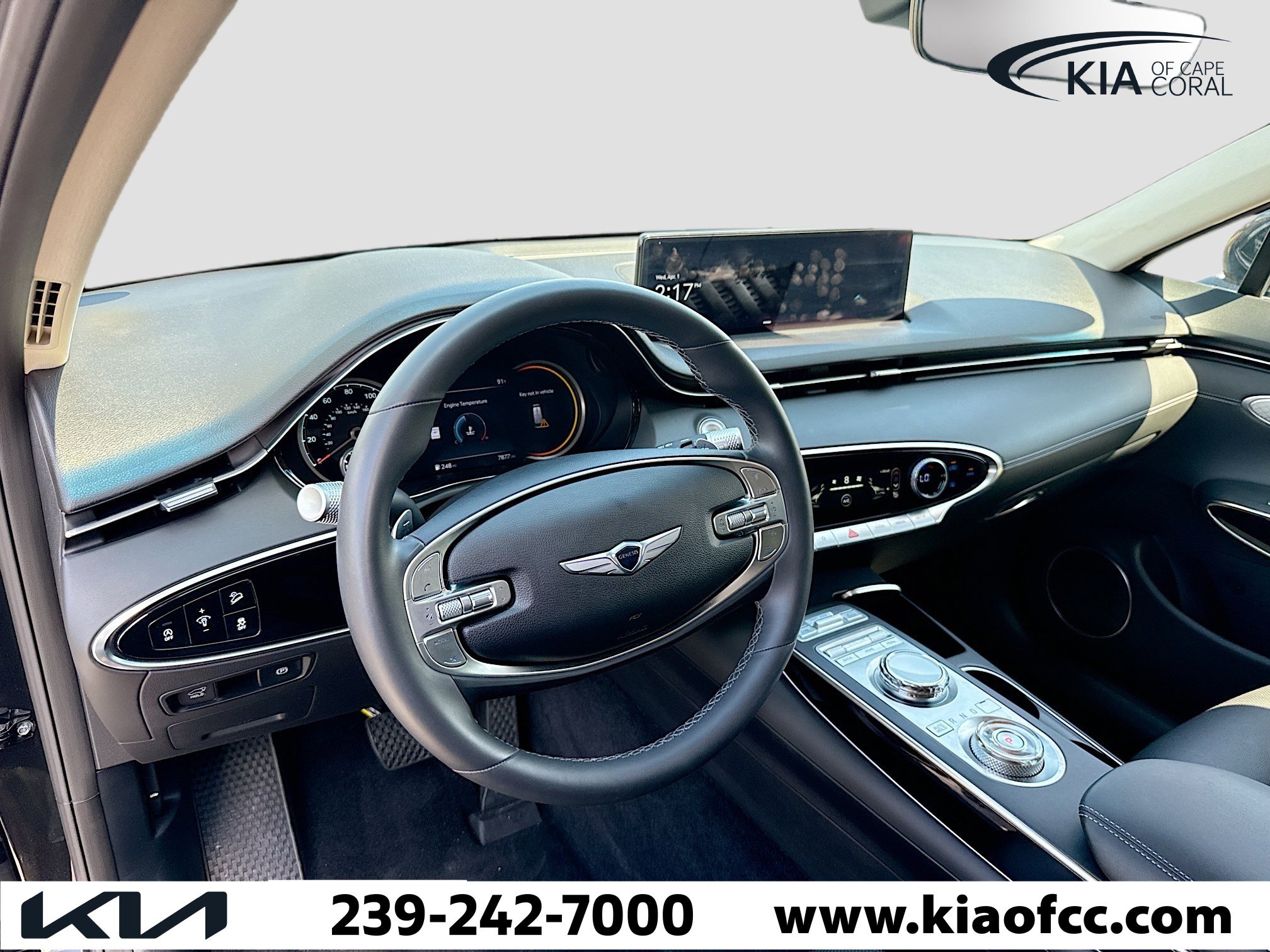 Used 2025 Genesis GV70 2.5T image 25