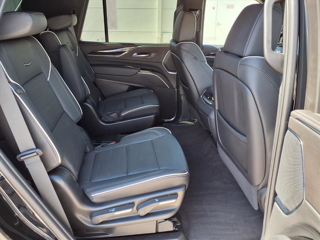 Certified 2024 Cadillac Escalade Sport image 12