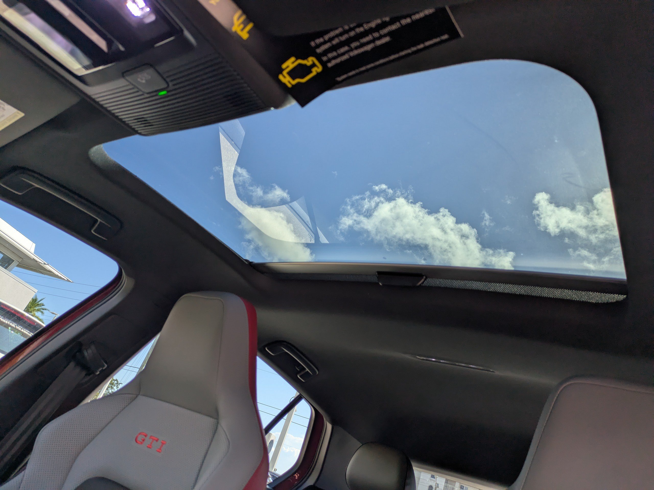 New 2026 Volkswagen GTI SE FWD image 20
