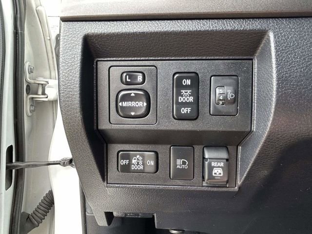 Used 2021 Toyota Tundra SR5 w/ TRD Off-Road Plus Package image 19