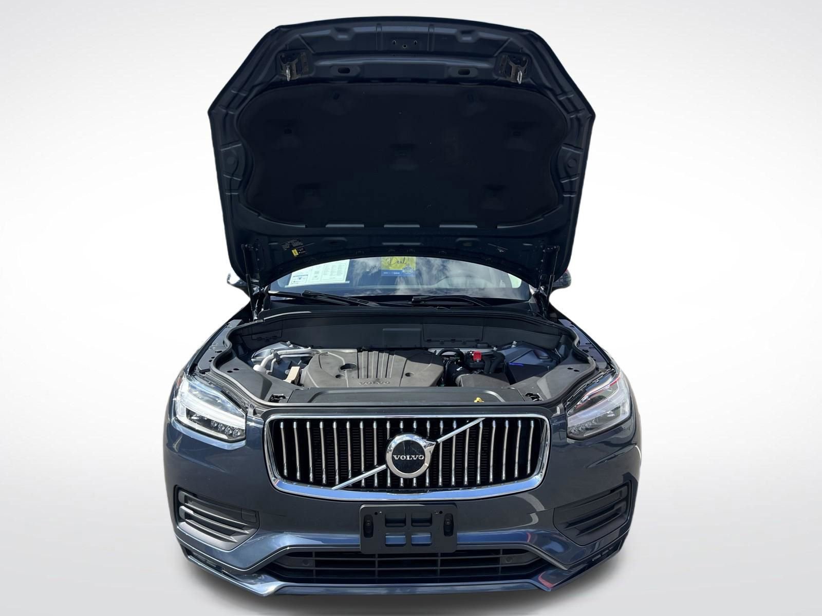 Used 2023 Volvo XC90 B5 Core AWD/4WD image 16