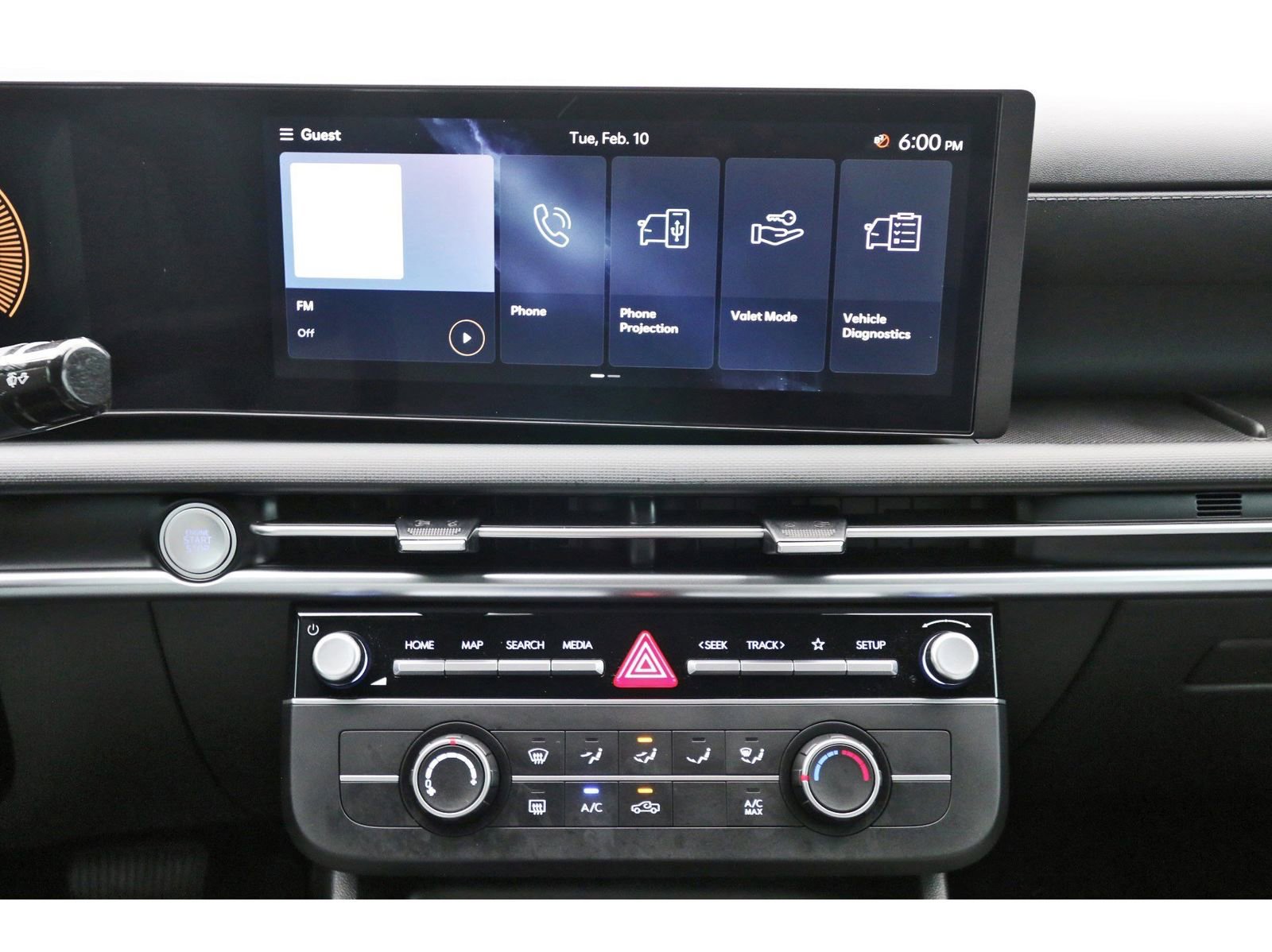 Certified 2025 Hyundai Santa Cruz SE image 24