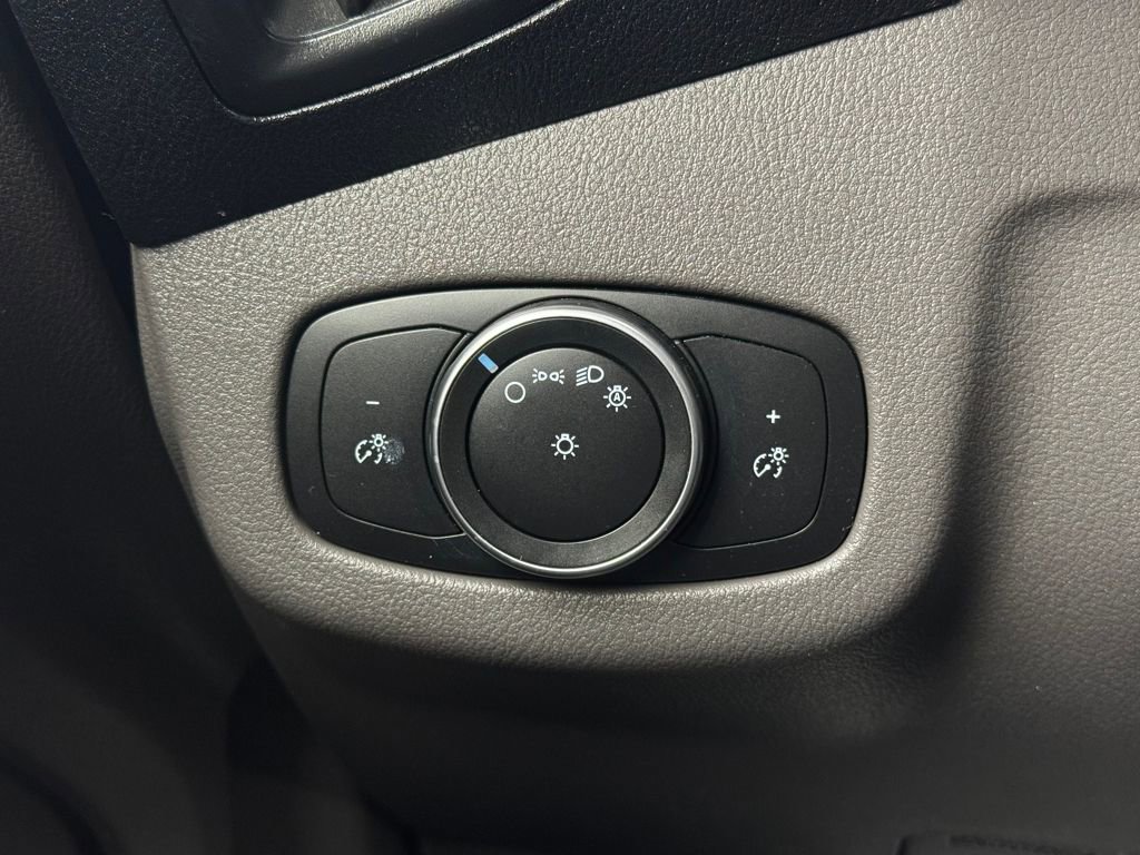 Used 2020 Ford Transit Connect XL image 18