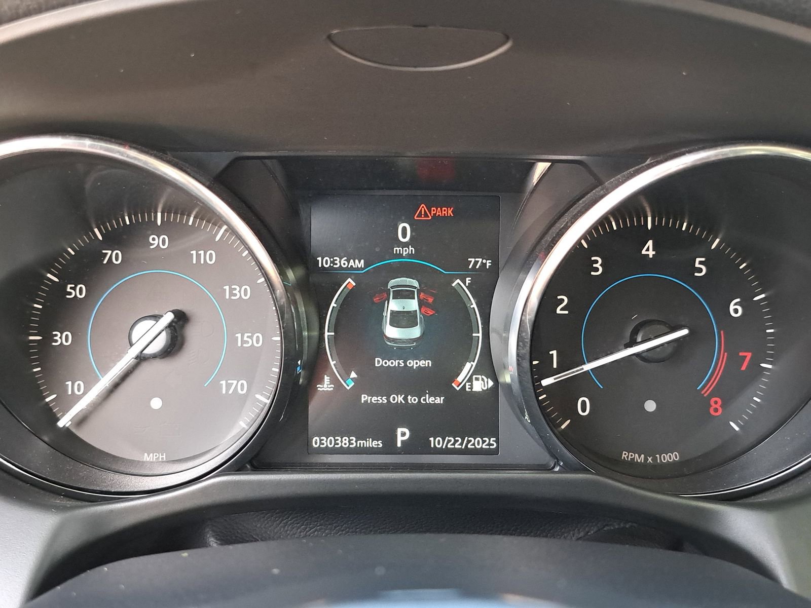 Used 2019 Jaguar XF Prestige image 20