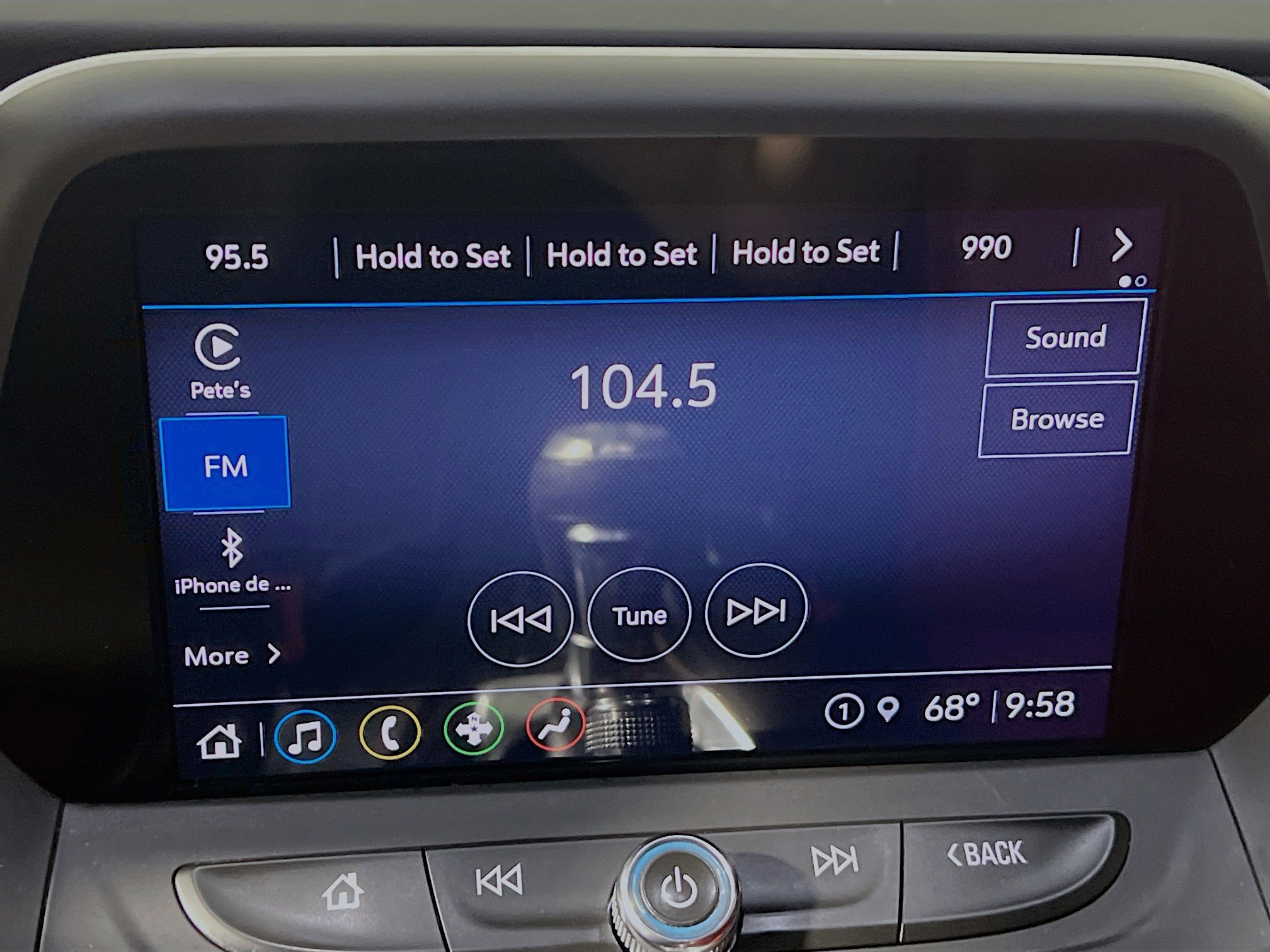 Used 2022 Chevrolet Camaro LT w/ Technology Package image 27