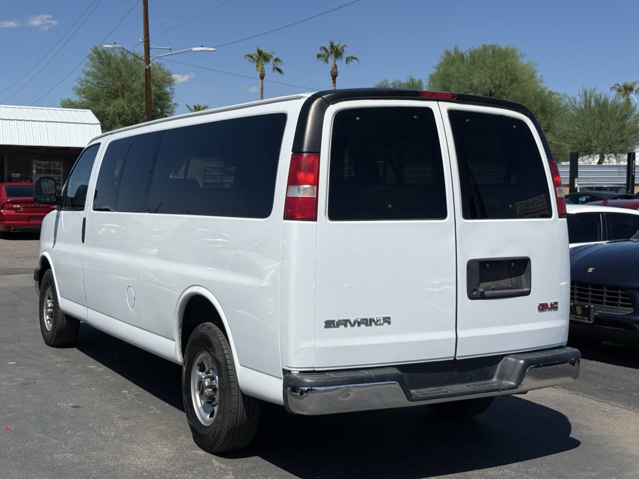 Used 2018 GMC Savana 3500 LT w/ LT Preferred Equipment Group image 4