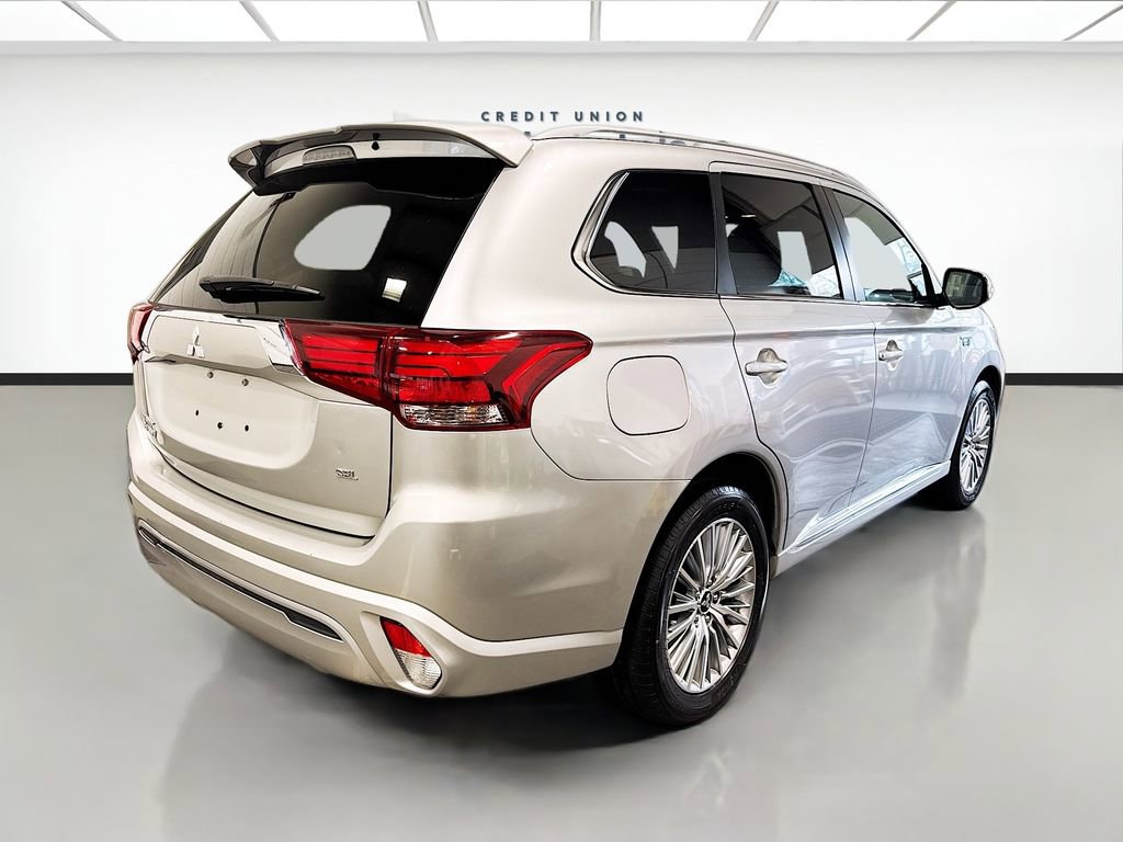Used 2022 Mitsubishi Outlander LE AWD/4WD image 6