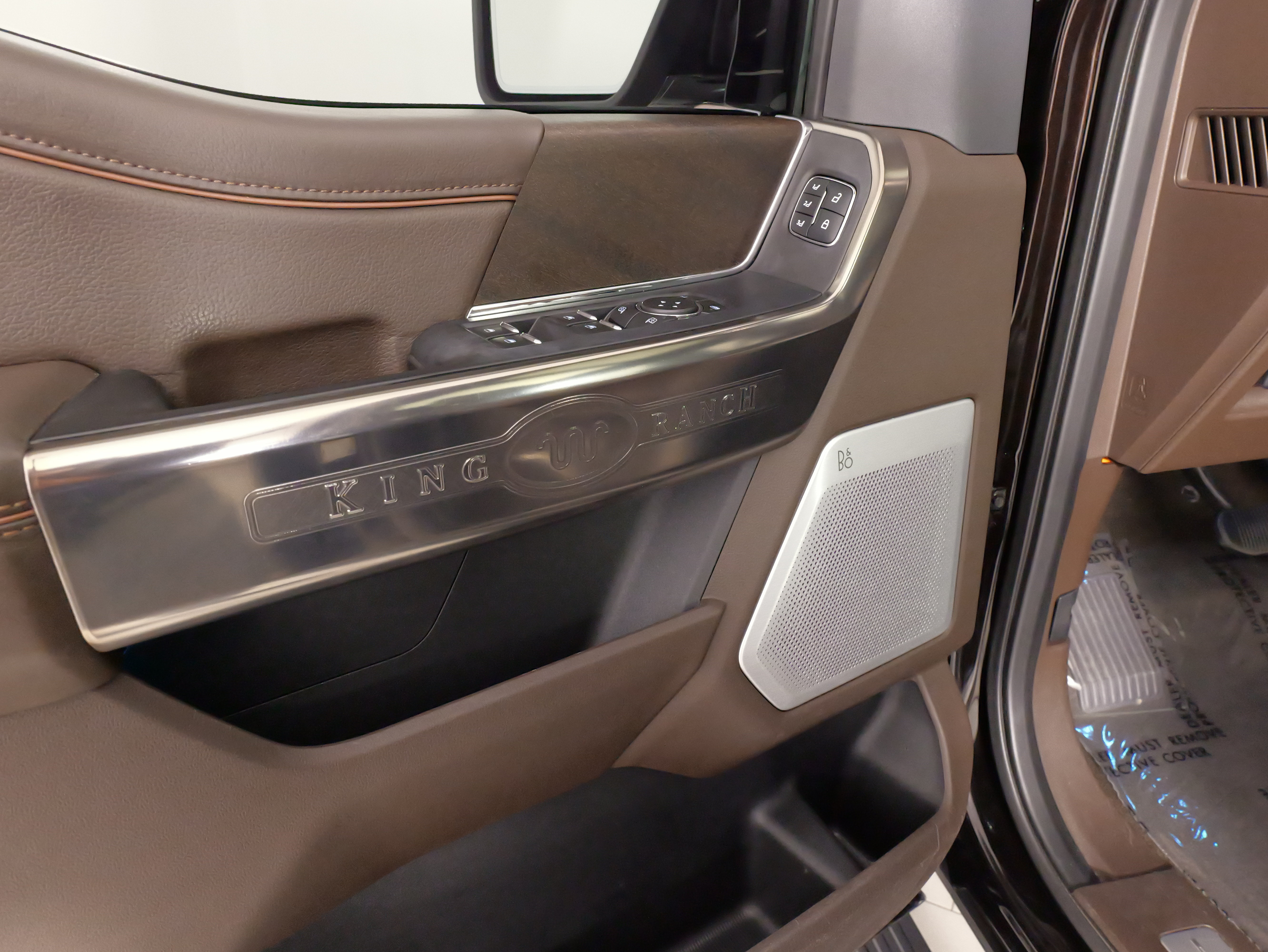 Used 2021 Ford F150 King Ranch w/ Equipment Group 601A High AWD/4WD image 27