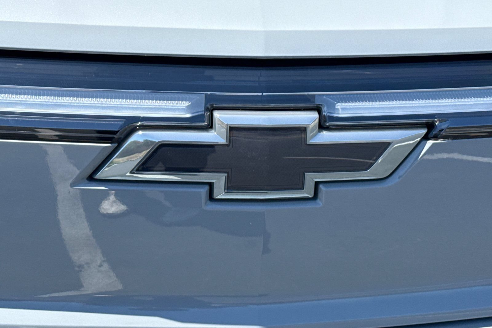 Used 2025 Chevrolet Silverado EV RST AWD/4WD image 8