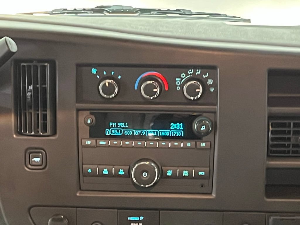 New 2025 Chevrolet Express 3500 w/ Power Convenience Package RWD image 21