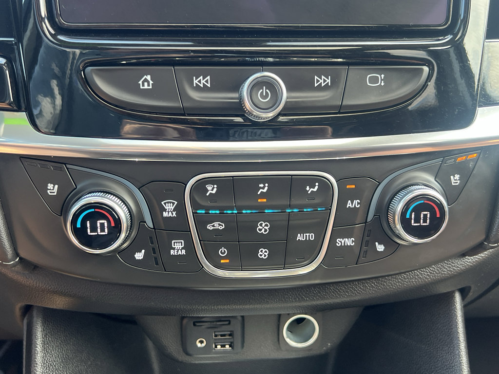 Used 2020 Chevrolet Traverse High Country AWD/4WD image 24