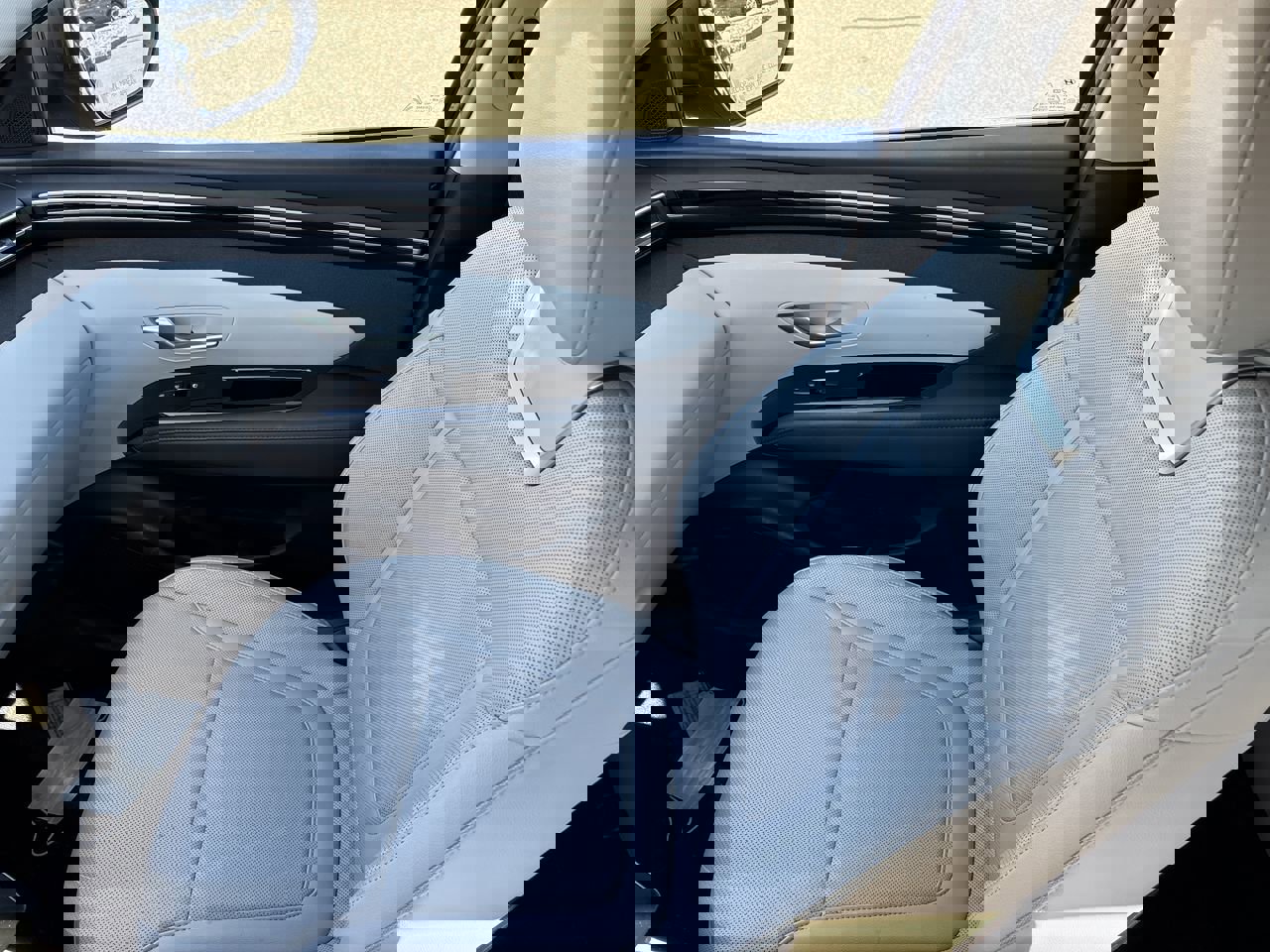 Certified 2023 Hyundai Tucson Limited image 22