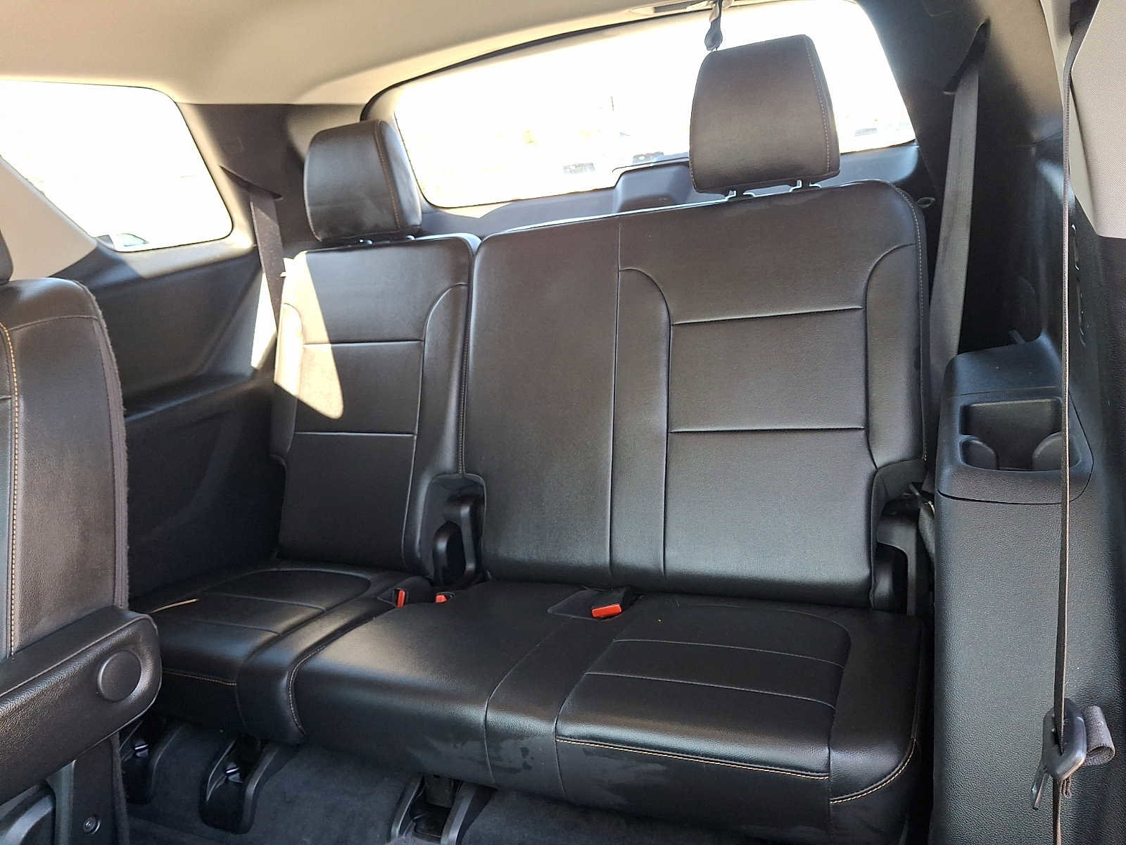 Used 2021 Chevrolet Traverse Premier w/ Redline Edition AWD/4WD image 12