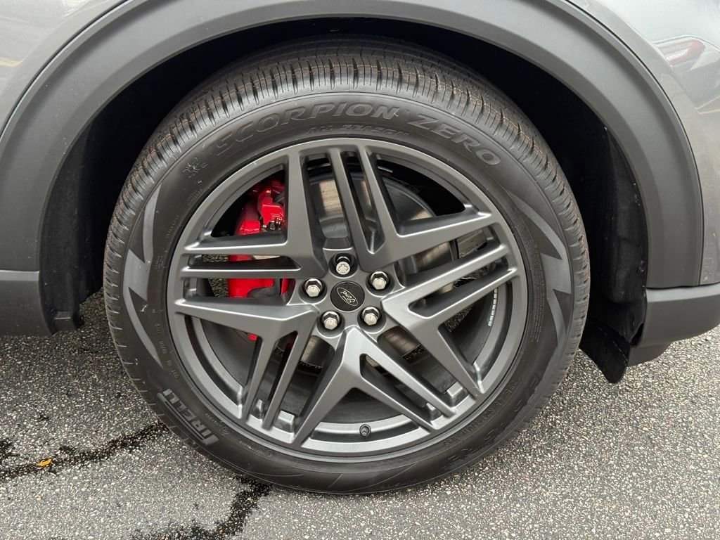 New 2026 Ford Explorer ST image 8