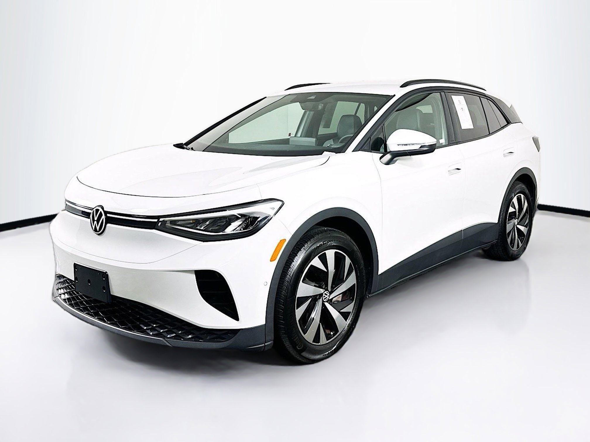 Used 2024 Volkswagen ID.4 2WD image 3