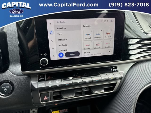 Used 2025 Toyota Camry SE w/ Convenience Package FWD image 26