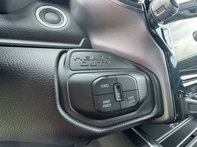 New 2026 RAM 2500 Big Horn AWD/4WD image 39