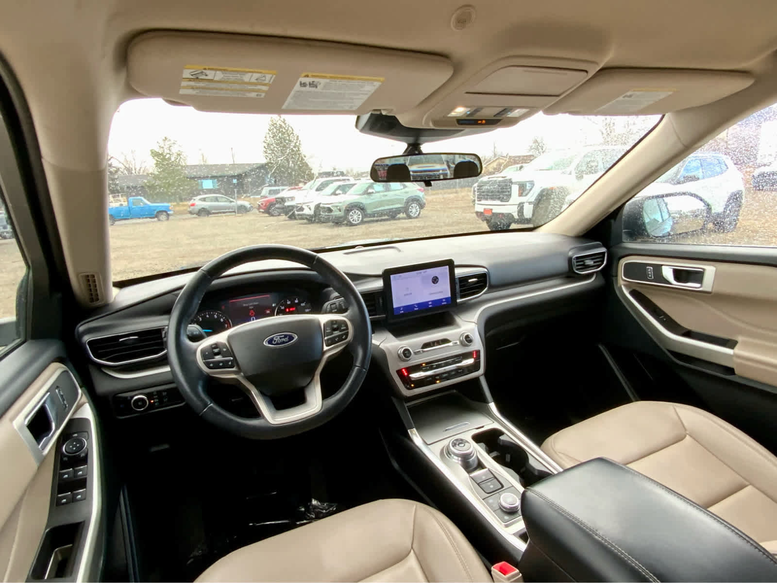 Used 2023 Ford Explorer XLT w/ Equipment Group 202A image 32