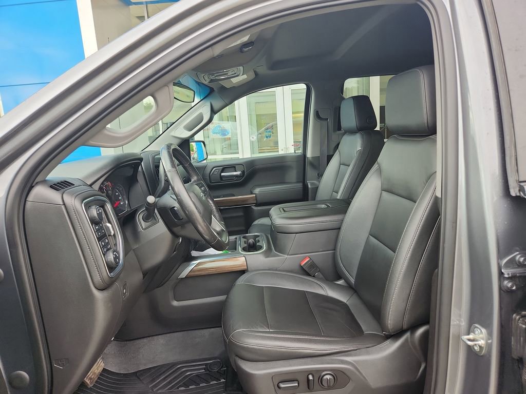 Used 2021 Chevrolet Silverado 1500 LT Trail Boss w/ Convenience Package II AWD/4WD image 14