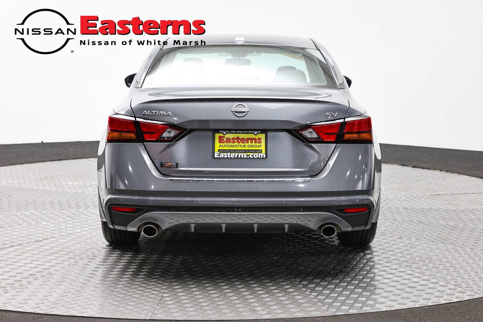 Used 2023 Nissan Altima 2.5 SV w/ SV Premium Package FWD image 6