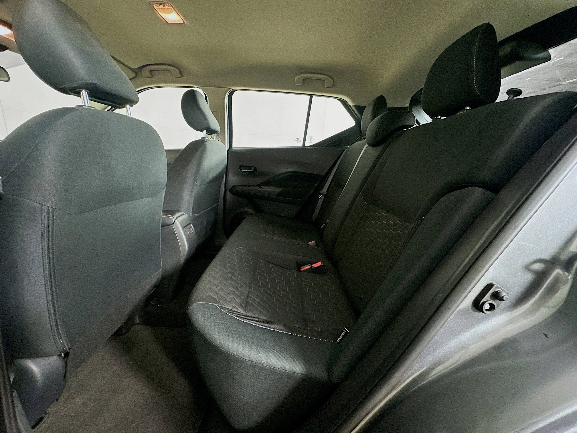 Used 2023 Nissan Kicks SV FWD image 26