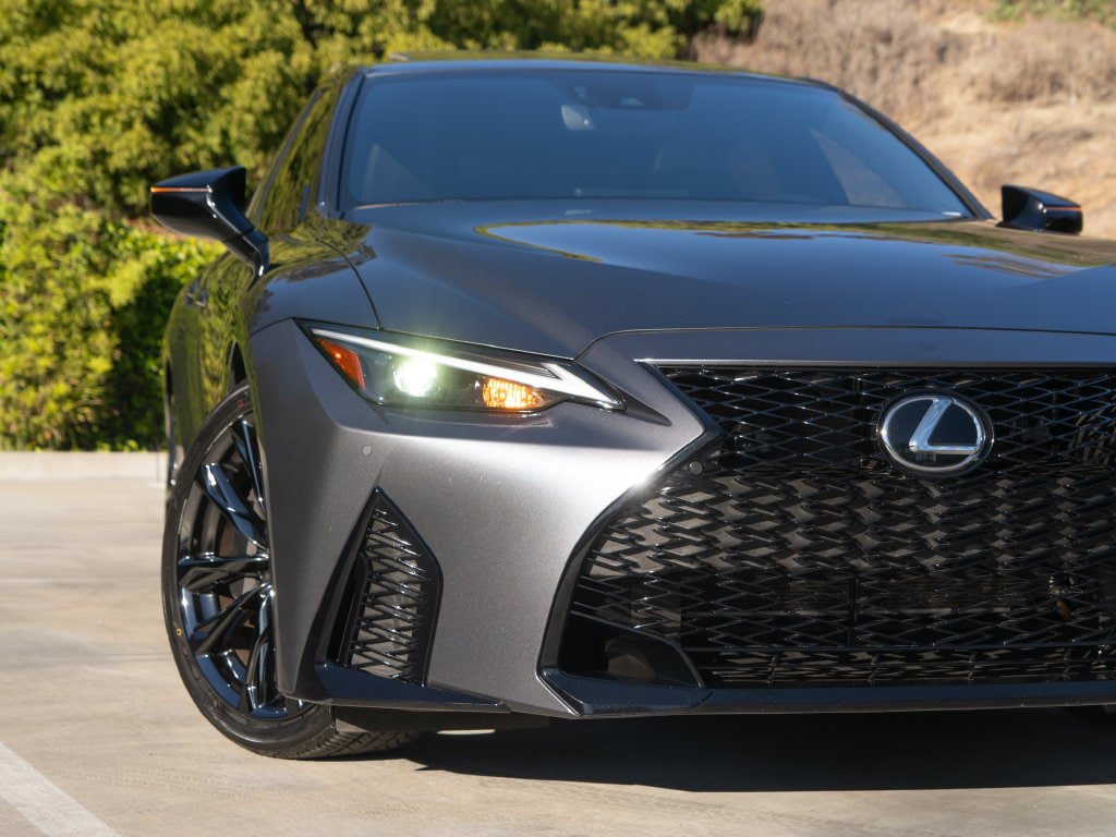Certified 2025 Lexus IS 350 F Sport RWD image 7