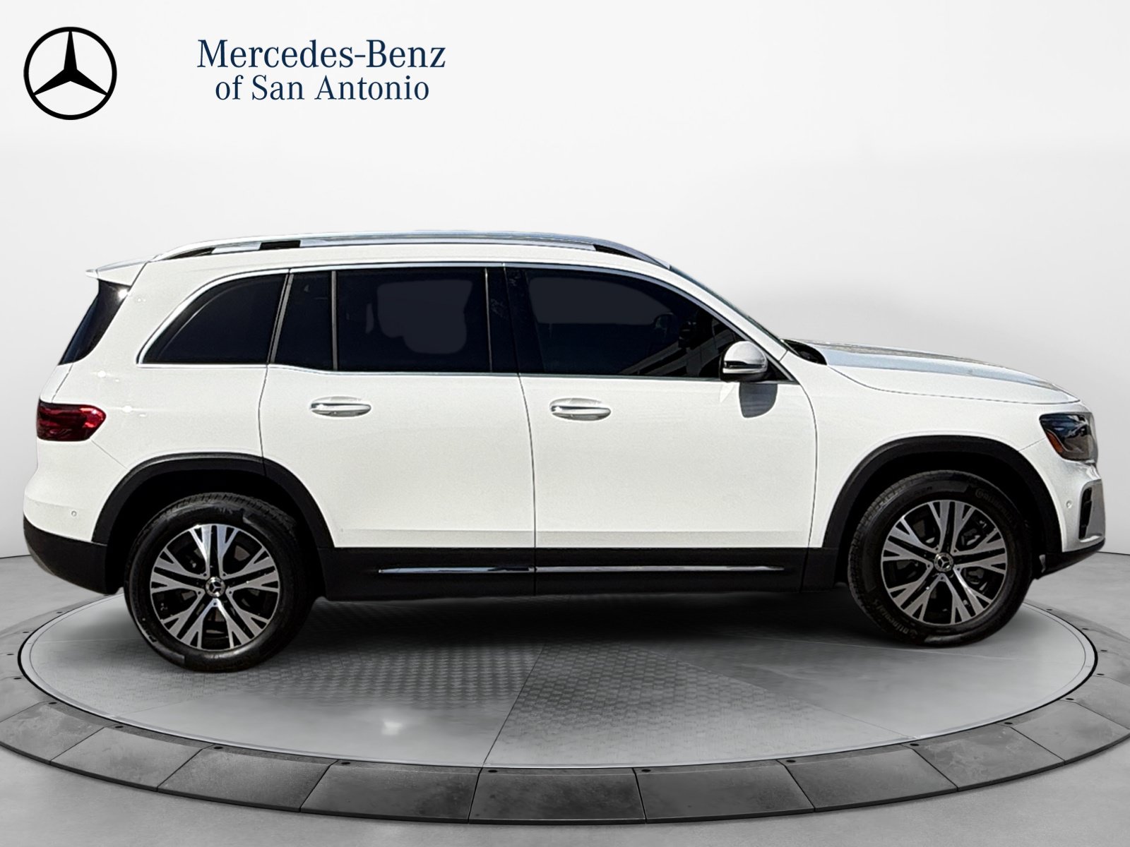 Certified 2025 Mercedes-Benz GLB 250 image 8