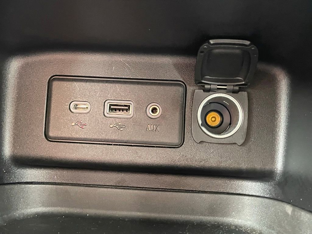 Certified 2019 Chevrolet Equinox LS image 32